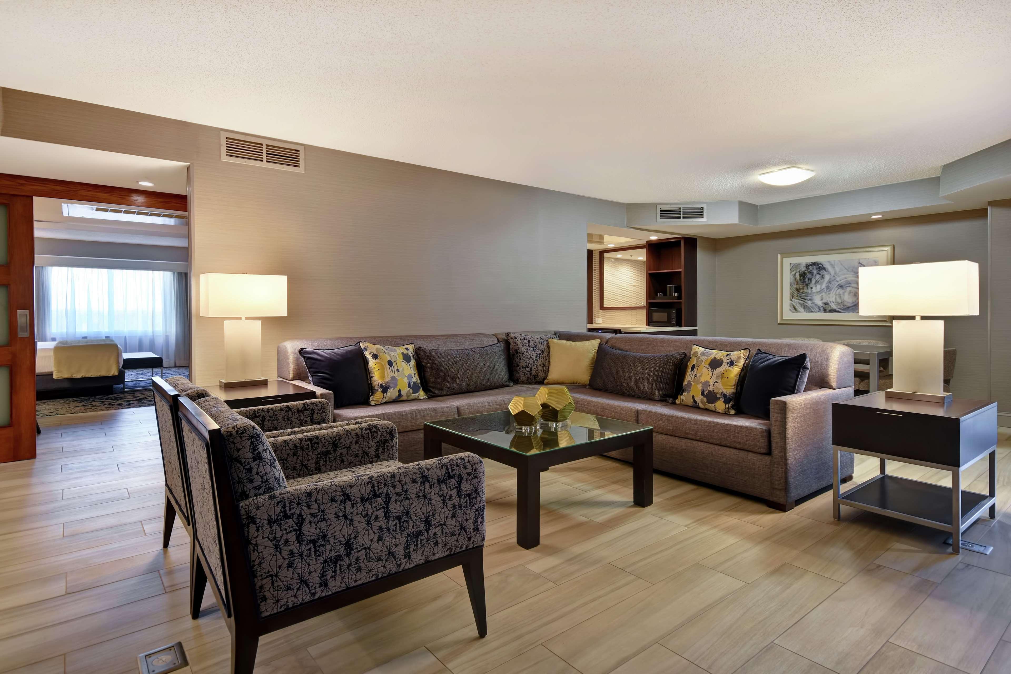 Embassy Suites By Hilton Raleigh Durham Research Triangle Cary Esterno foto